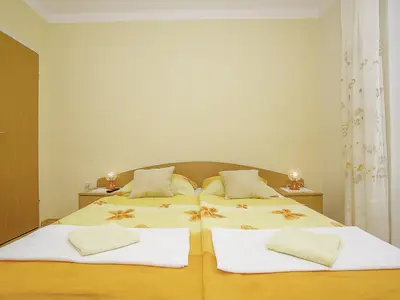 Zimmer für 2 Personen (25 m²) in Rab 4/10