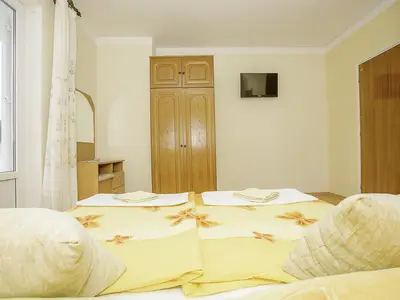 Zimmer für 2 Personen (25 m²) in Rab 10/10