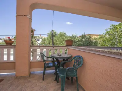 Zimmer für 2 Personen (16 m²) in Rab 9/10