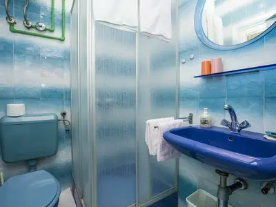 Zimmer für 2 Personen (15 m²) in Rab 10/10