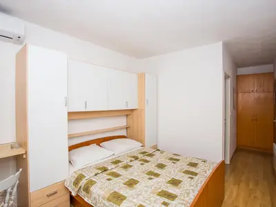 Zimmer für 2 Personen (15 m²) in Rab 4/10