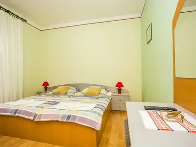 Zimmer für 2 Personen (25 m²) in Rab 4/10
