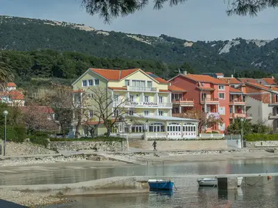 Zimmer für 2 Personen (25 m²) in Rab 10/10