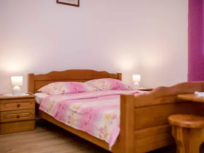 Zimmer für 2 Personen (20 m²) in Rab 4/10