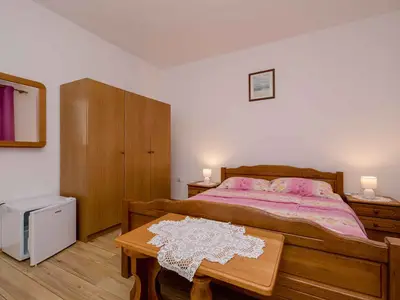 Zimmer für 2 Personen (20 m²) in Rab 6/10