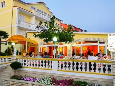 Zimmer für 2 Personen (25 m²) in Rab 9/10