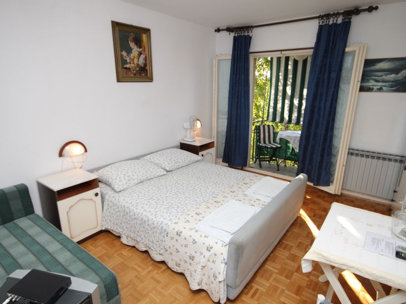 23929722-Zimmer-2-Rovinj-800x600-1