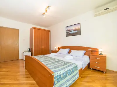 Zimmer für 2 Personen (25 m²) in Rovinj 4/10