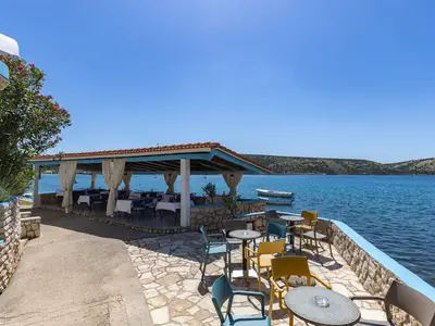 Gemeinschaftsbereich (Flure, Halle)