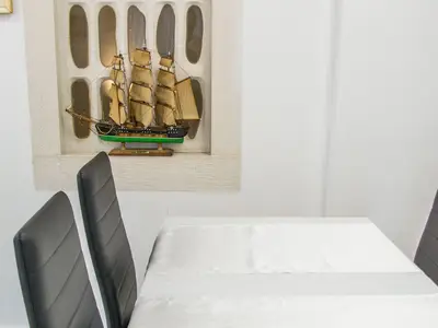 Zimmer für 4 Personen (30 m²) in Pučišća 4/10