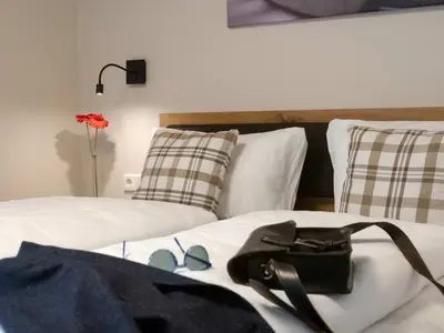 Zimmer für 2 Personen (16 m²) 1/8