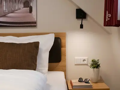 Zimmer für 2 Personen (16 m²) 3/8