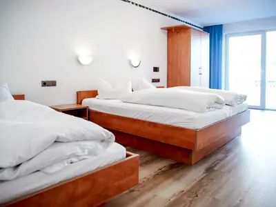 Zimmer für 3 Personen (29 m²) in Winterberg 1/10