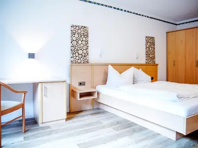 Zimmer für 3 Personen (32 m²) in Winterberg 10/10