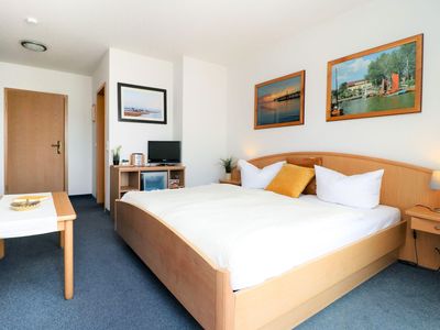 Zimmer für 2 Personen (25 m²) in Wustrow (Ostseebad) 2/10